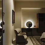 Palazzo Della Fontana 4*