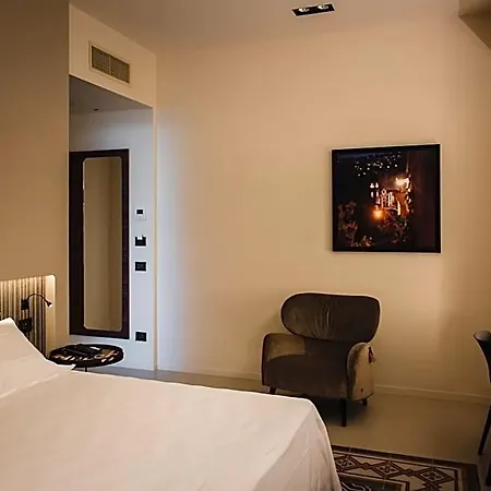 Palazzo Della Fontana 4*